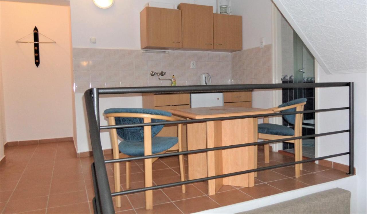 Silent Apartmanhaz Harkány Zewnętrze zdjęcie