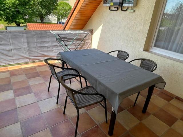 Silent Apartmanhaz Harkány Zewnętrze zdjęcie